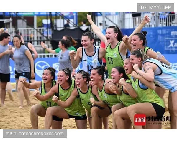 沙滩手球中国女子沙滩手球队与中国香港女子沙滩手球队4月4日、5日进行交流合练